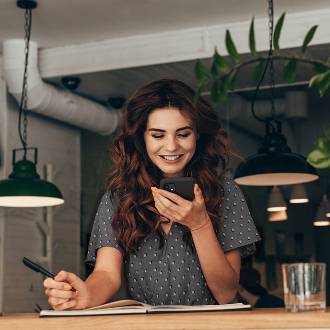 Fonex - G-MOOD Hülle für iPhone 13 Pro Max, schwarz