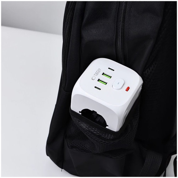 Netzladegerät PCL3X4 Power Socket 2 USB & 2 USB-C & 3 Socket, weiß, Tech-Protect