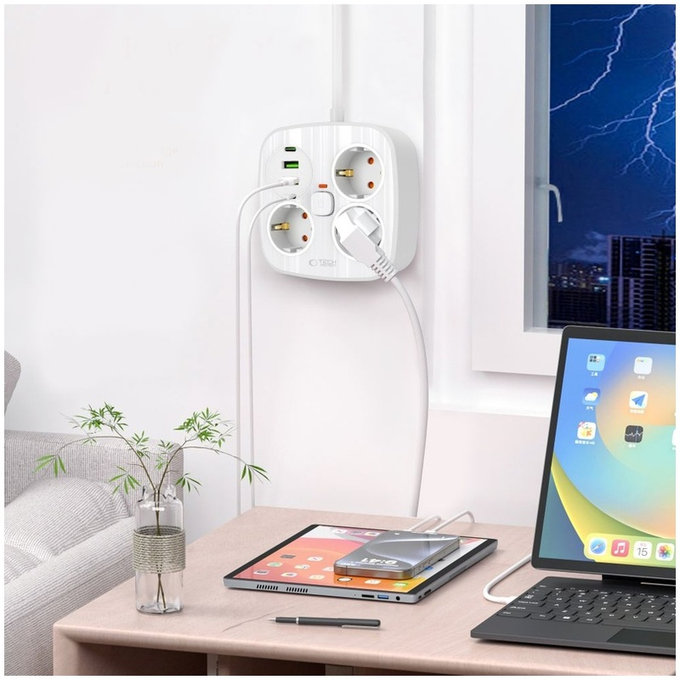 Netzladegerät PCS3X4 Power Strip 2 USB & 2 USB-C & 3 Socket 200cm, weiß, Tech-Protect