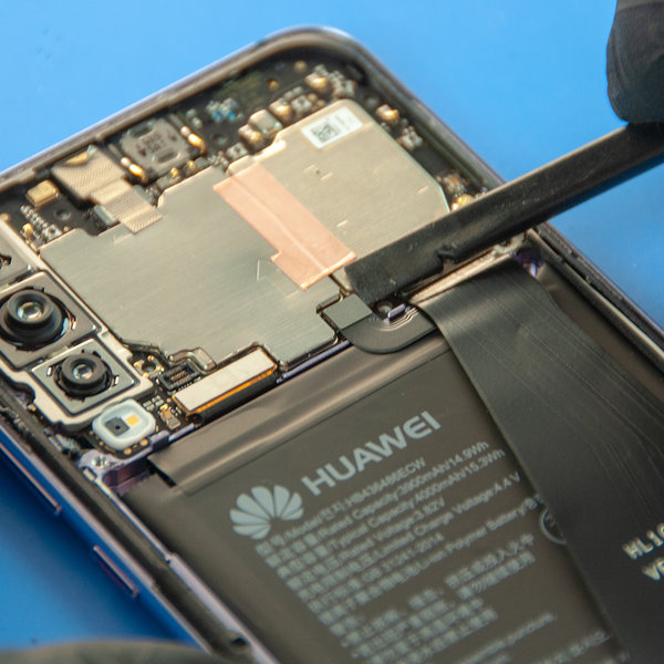 Abklemmen der Batterie