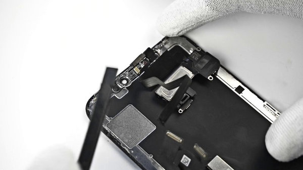 Removing the sensor and earpiece speaker module from the device