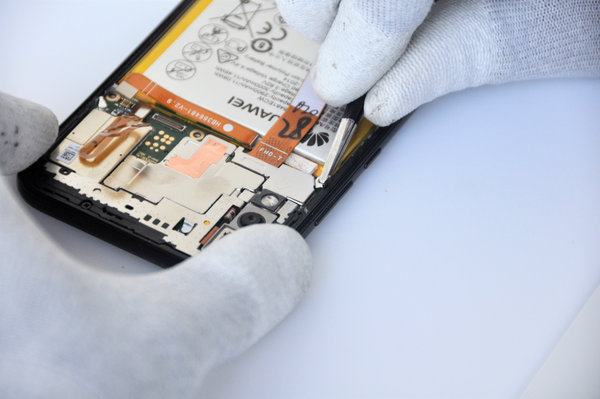 Entfernen der LCD-Flex-Abdeckfolie