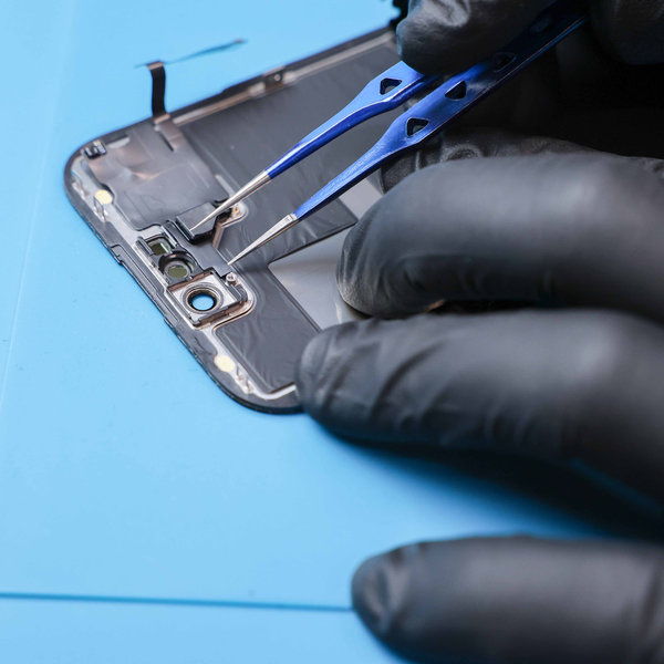 Entfernen der vorderen Sensorbaugruppe