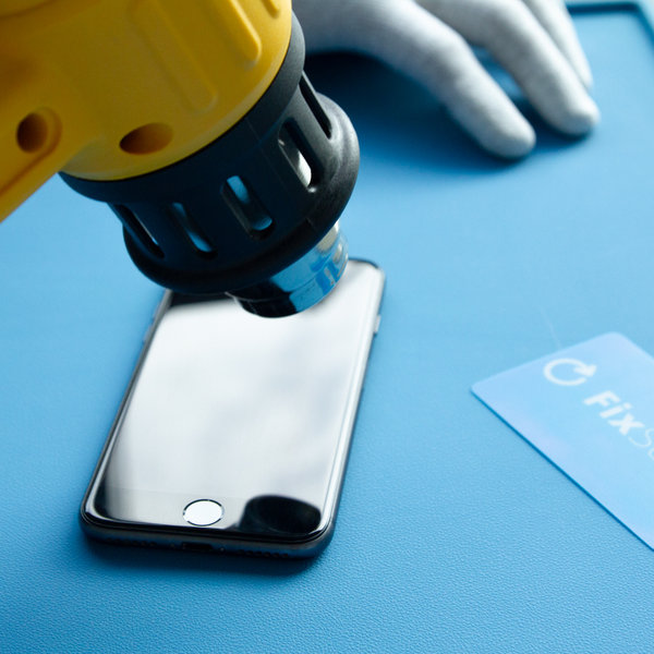 Öffnen Sie das Gerät 1.