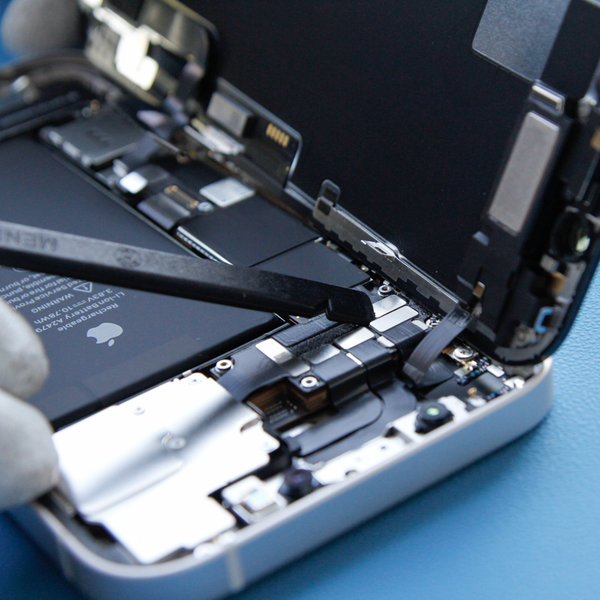 Trennen des Frontsensor-Anschlusses