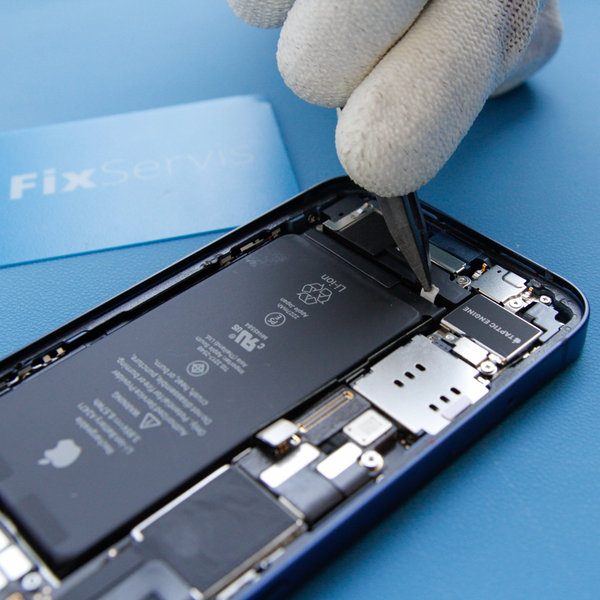 Abziehen der Klebelaschen