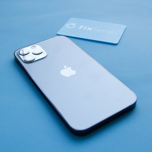 Baue das iPhone wieder zusammen