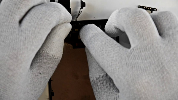 Entfernen der Frontkamera und des Näherungssensors