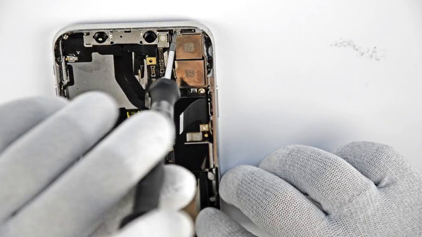 Ausbau der Frontkamera